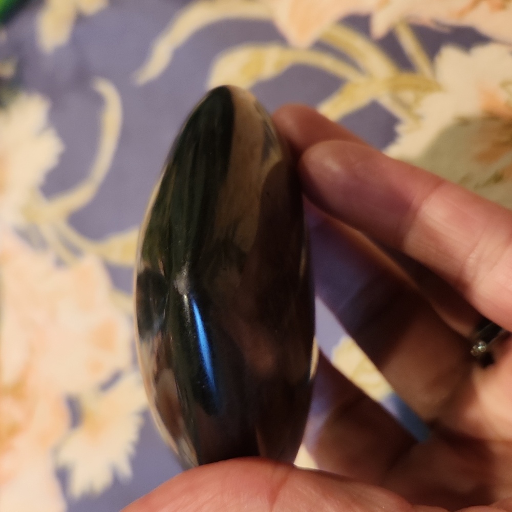 Silver Obsidian palmstone - Picture 6 of 8